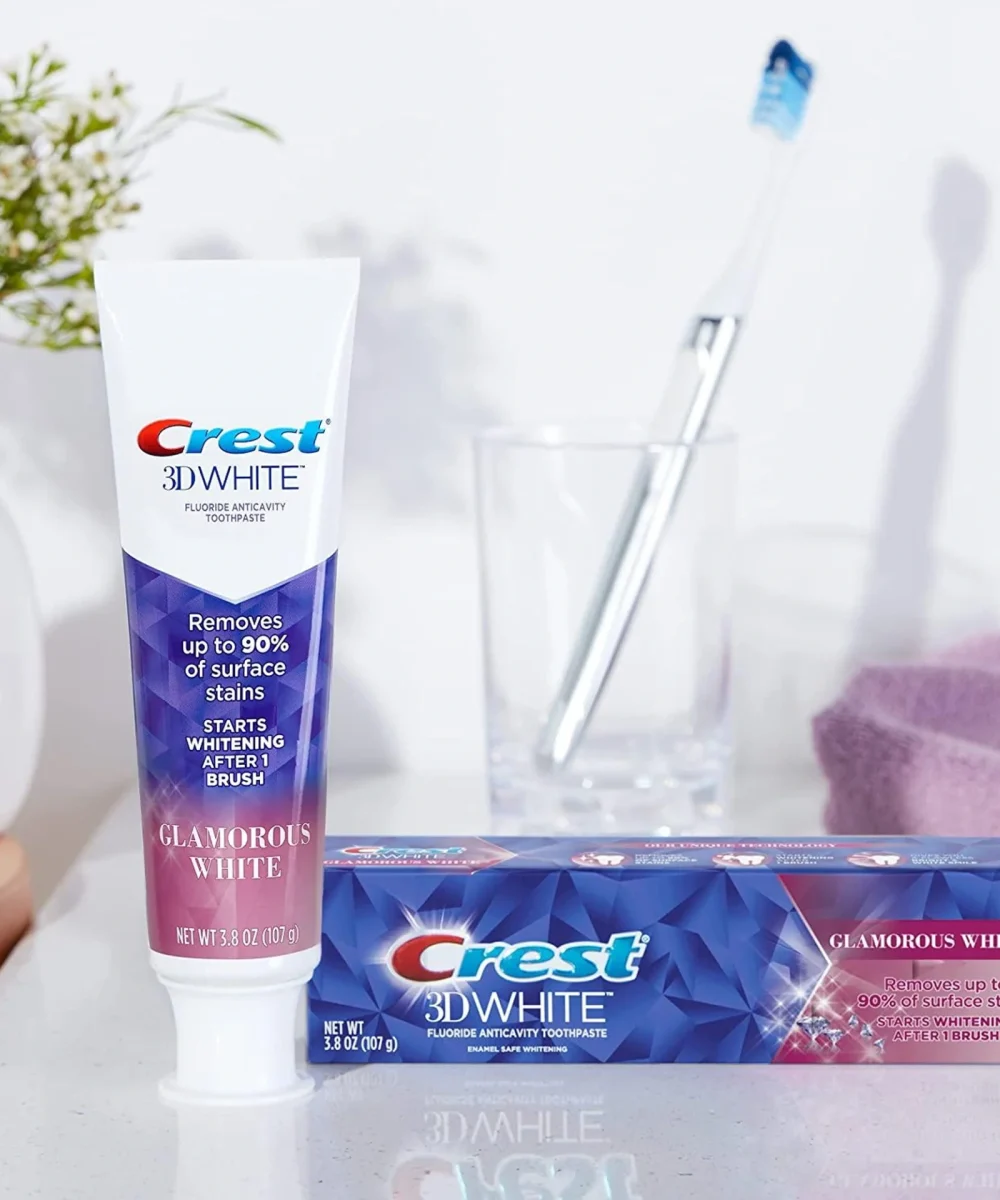 Crest 3D White – Glamorous White 3.3 Oz (93g)